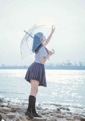 黄轩官宣恋情