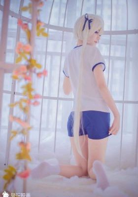 《睡美人》完整版在线观看