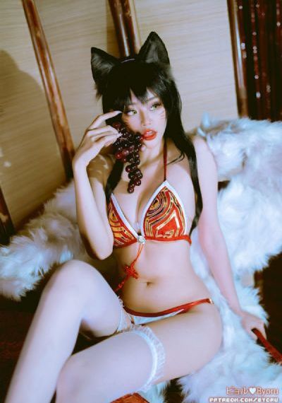 情欲电车蓝衣女